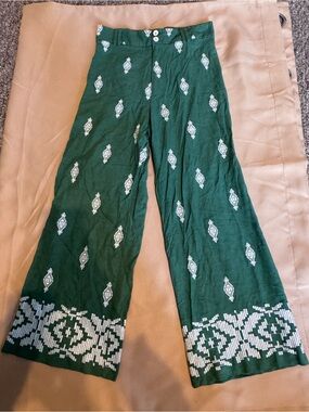 Zara Green Embroidered Button-Front Pants